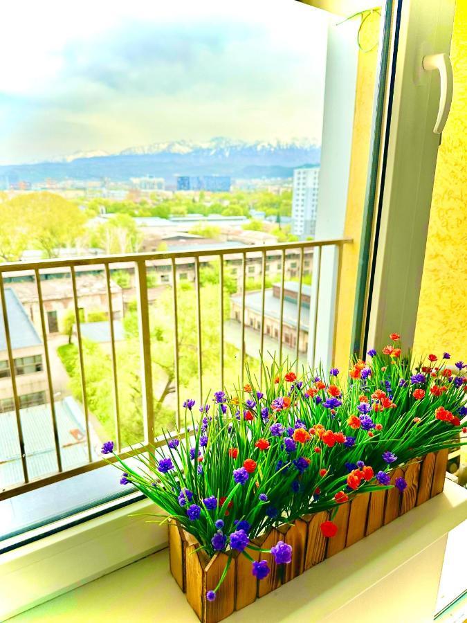 אלמטי Medinahotelkz, # 70, Вид На Горы, До Арбата 15 Мин Пешком, Halal מראה חיצוני תמונה